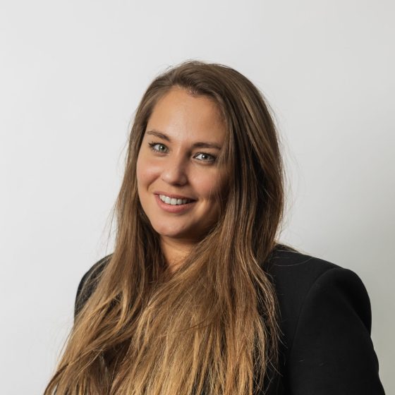 Victoria Hamchi secrétaire V3 avocats